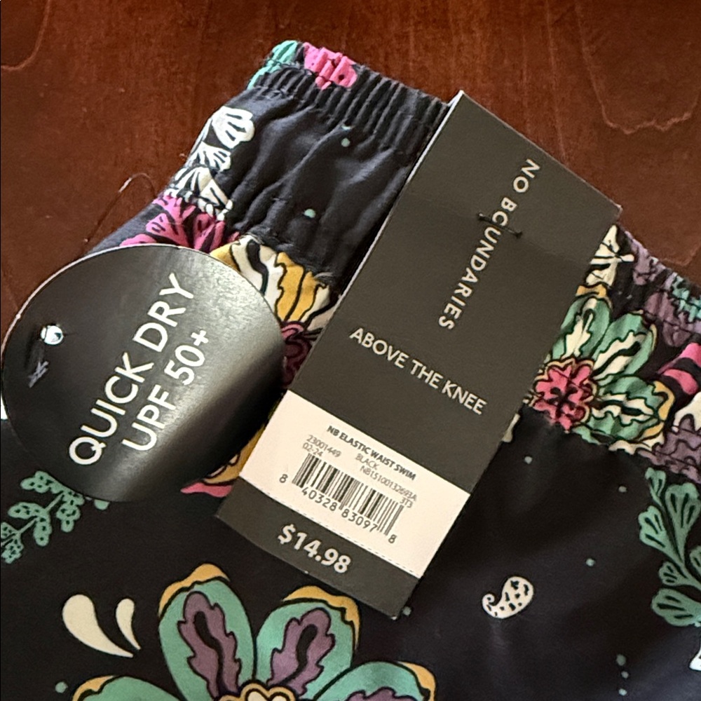 No Boundaries Black Floral Swim ShortsXL, NWT - Picture 2 of 4